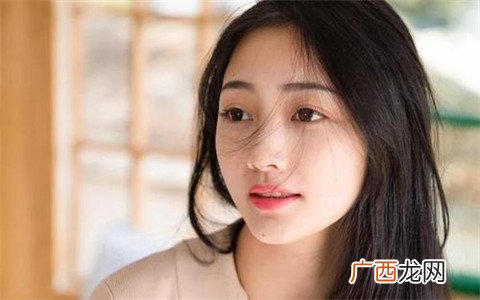 约会时，和女生升级关系的套路