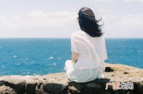 和不认识的女生微信聊天多久见面合适？