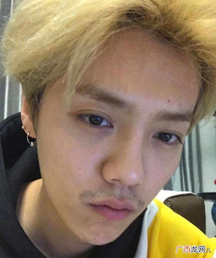 肖战的胡子，李现、鹿晗、肖战等明星留胡子照片曝光