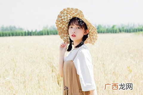 暧昧期身体接触顺序，3步解锁亲吻姿势