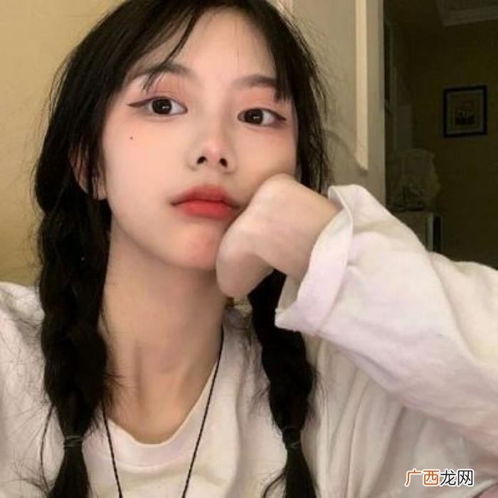 随性好听又易记的网名闪耀微光 好听不会重复的微博名