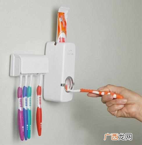 什么东西赚钱？什么东西本小利大？