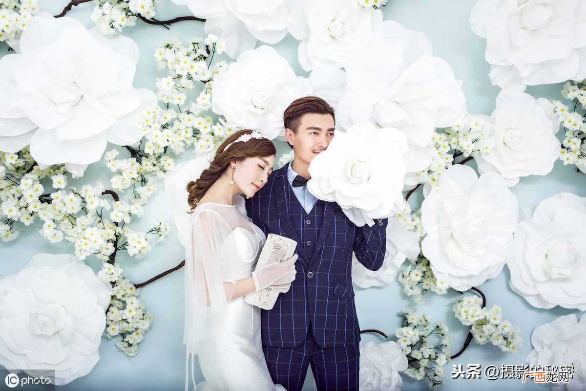 摄影赚钱？玩摄影花那么多钱，怎么做才能赚钱？