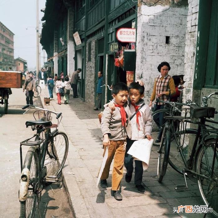 现在的孩子太可怜了 可怜的图片