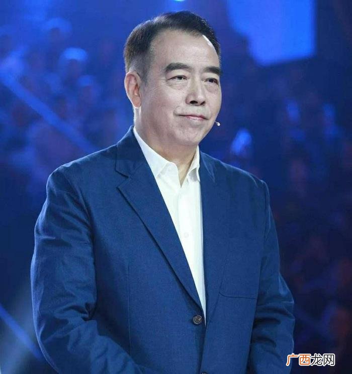 外籍娱乐圈，娱乐圈外籍明星长期居住国内工作也在国内