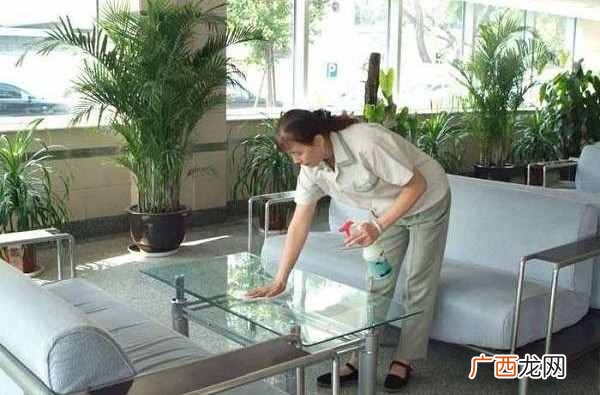 兼职什么赚钱?做这七类兼职月多赚2K