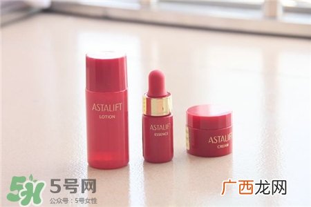 艾诗缇适合什么年龄用?艾诗缇适合什么肤质?