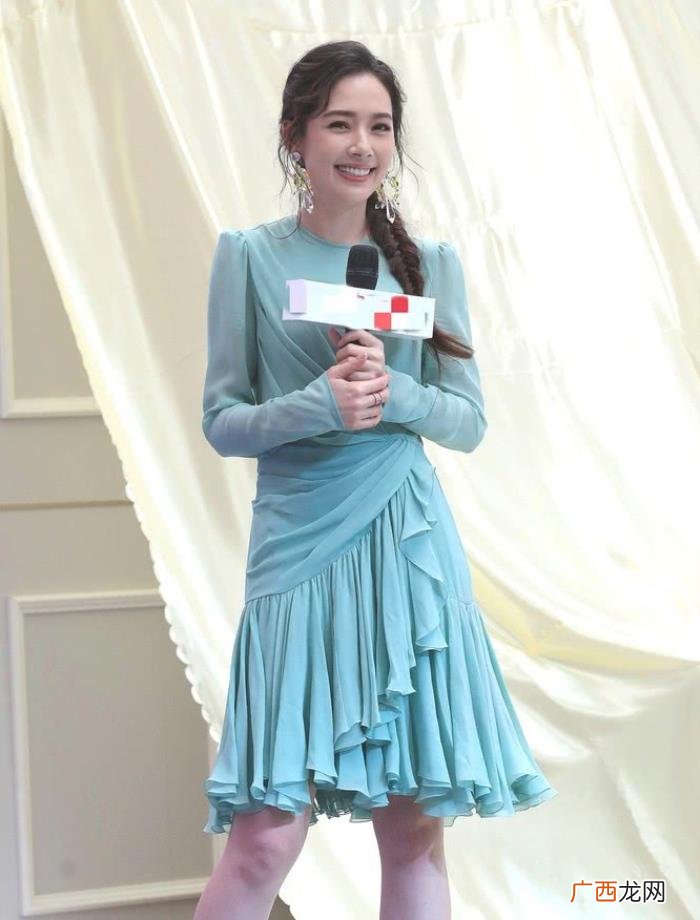 郭碧婷多高，身高170cm郭碧婷穿上黑色针织长裙后