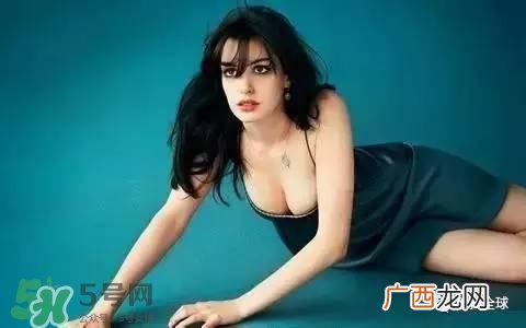 sk2和ahc哪个好用 olay和sk2哪个好用