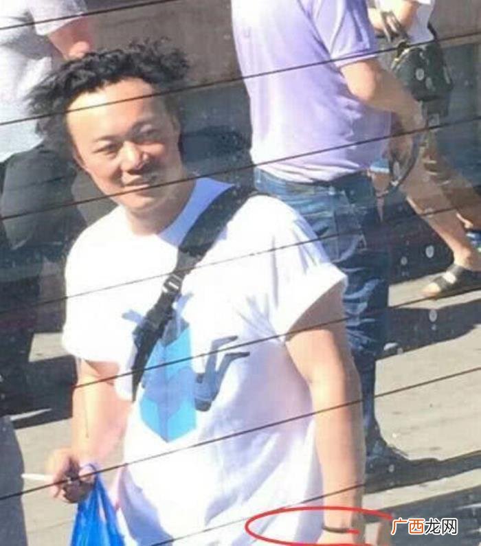 陈奕迅抽烟，知名作家刘信达要求陈奕迅3个月戒掉抽烟
