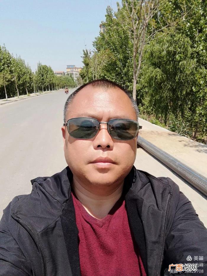 我要像风一样自由是什么歌，我像风一样自由