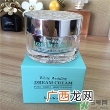 素颜霜是护肤品还是化妆品?素颜霜用手还是粉扑?