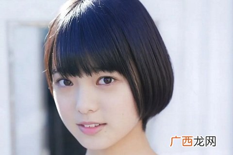 男生相亲简短自我介绍，第一次见面自我评价