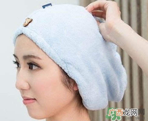 干发帽到底是否有用？干发帽戴多久头发可以干
