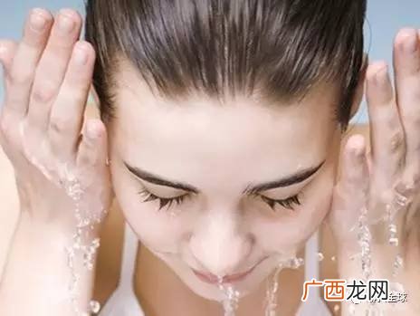 夏天皮肤如何控油 做个皮肤清爽精致主儿