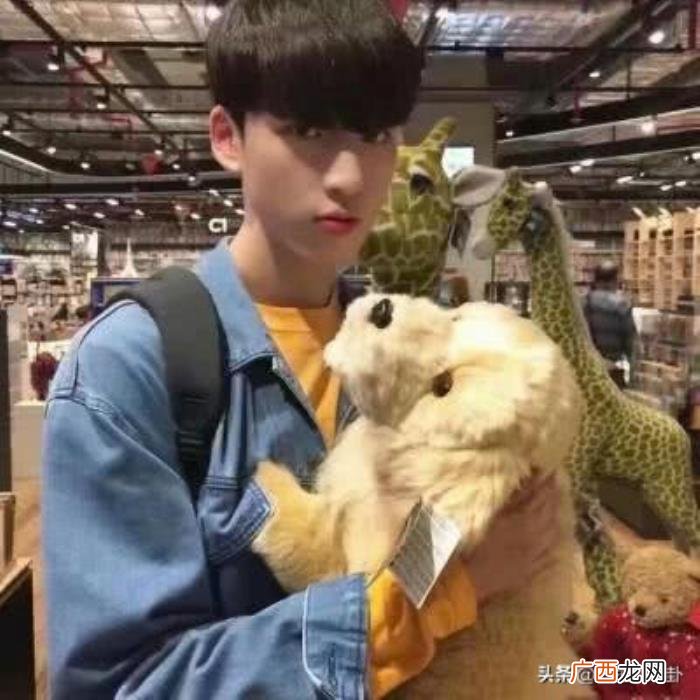 女生QQ备注男友老公早已过时 qq备注名字