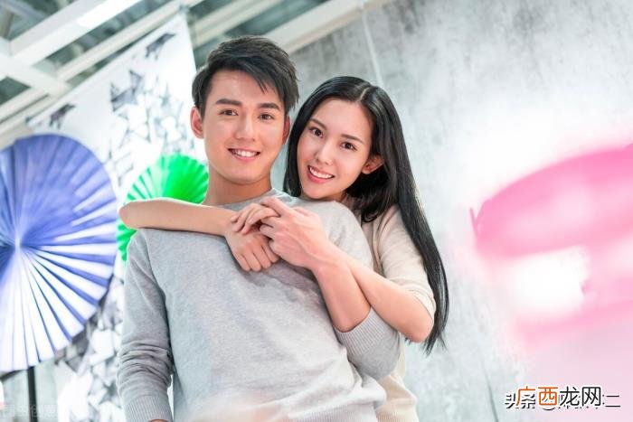 说明他对你产生了精神依赖 很粘人的男的说明什么