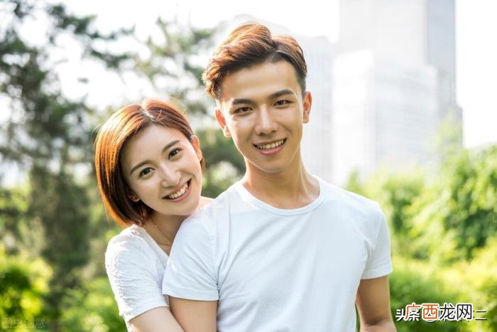 说明他对你产生了精神依赖 很粘人的男的说明什么