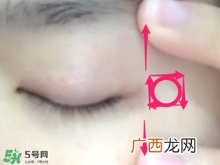 ahc眼霜怎么用 ahc眼霜的正确使用方法