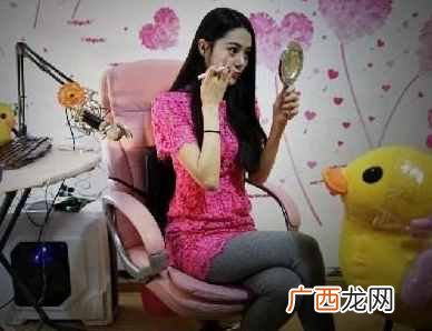 当主播怎么赚钱？揭秘网络主播三种盈利模式