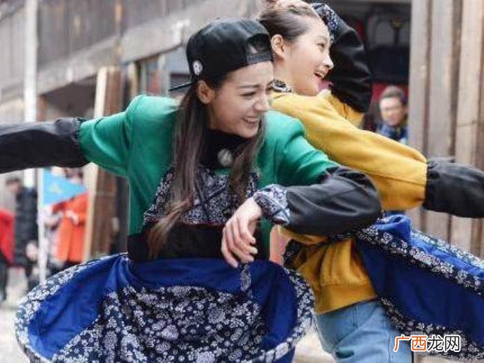 江疏影鹿晗，江疏影道出鹿晗关晓彤在一起的真相