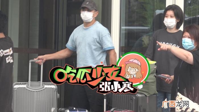 吴奇隆探班，49岁吴奇隆探班小17岁妻子刘诗诗