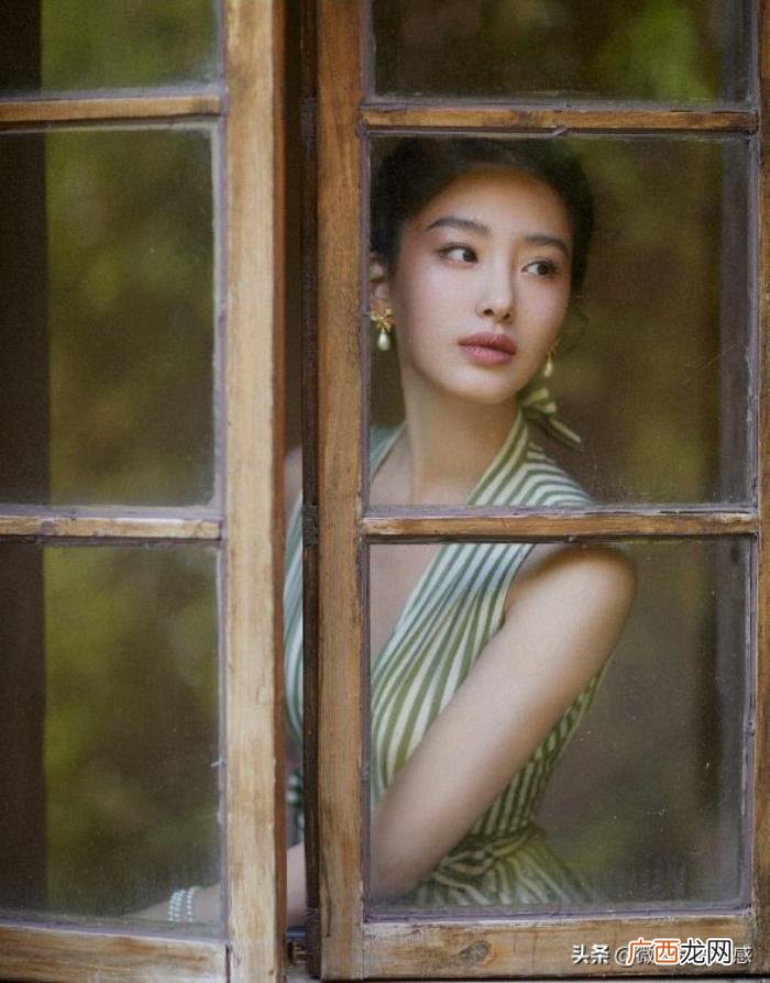 纯洁的女孩，冯小刚口中最纯洁的女孩杨采钰和她跨时代的爱情