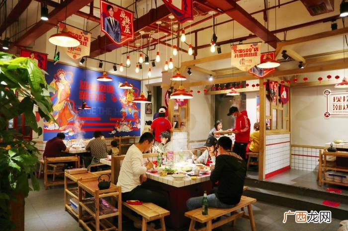 叶一茜陈赫，陈赫、朱桢、叶一茜开的市井卤味火锅