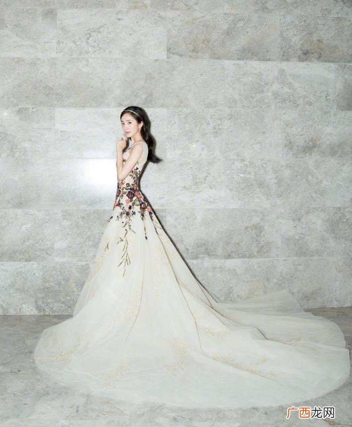 田亮的老婆不是叶一茜吗，田亮老婆叶一茜又美出圈了