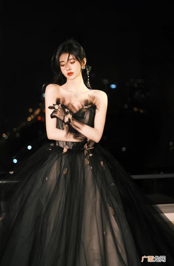 田亮的老婆不是叶一茜吗，田亮老婆叶一茜又美出圈了