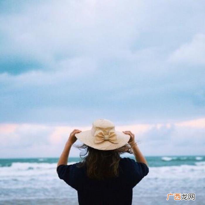 无奈心痛想哭的伤感句子 心里难受又无奈的句子