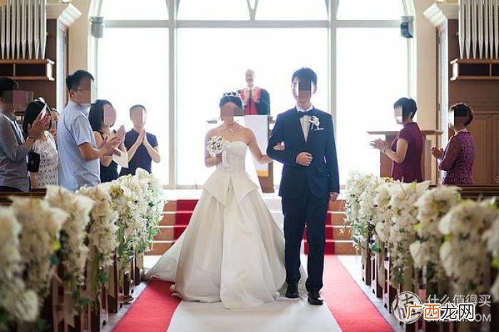 教堂式婚礼，我用所有报答爱-性价比极高的冲绳教堂婚礼