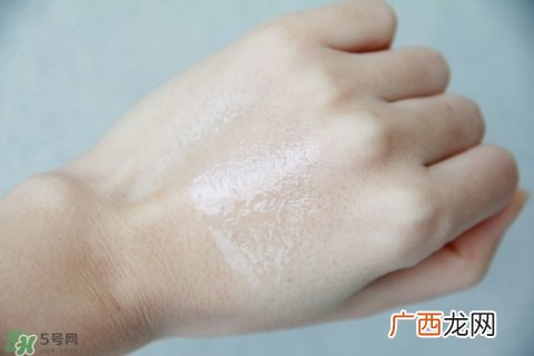防晒喷雾选哪个牌子好 哪个牌子的防晒喷雾好用