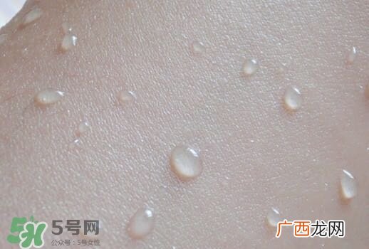 薇姿优护清透防晒喷雾怎么样_好用吗