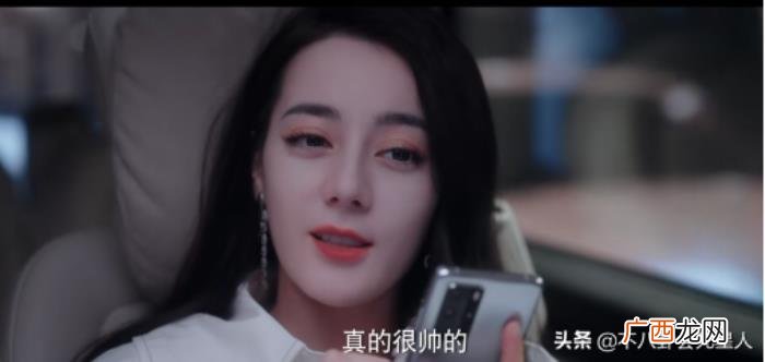 迪丽热巴出道几周年了，迪丽热巴颜值回春