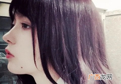 怎么约女同事周末出来？