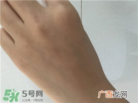loveindesert冰感水晶防晒喷雾评测_心得_体验