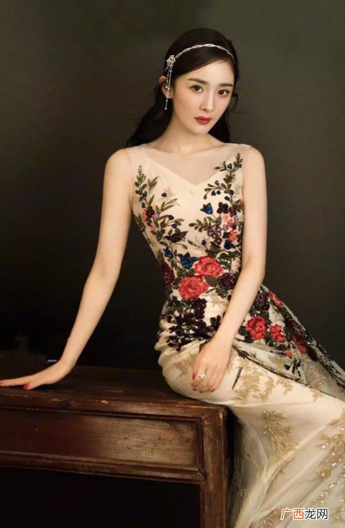 唐嫣和杨颖，看杨幂、唐嫣、杨颖如何演绎多样style