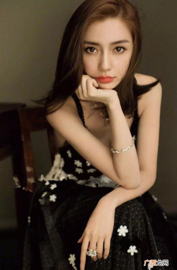 唐嫣和杨颖，看杨幂、唐嫣、杨颖如何演绎多样style