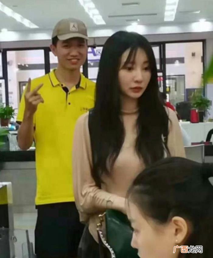 柳岩被排挤,柳岩被娱乐圈排挤沦落到上直播带货