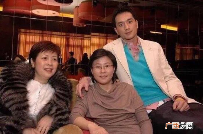 徐静蕾黄觉，周迅、徐静蕾搞不定的黄觉