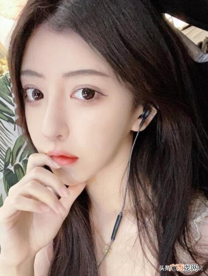 智勋跟呆妹,绝地求生呆妹与智勋连麦节奏满天飞