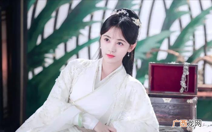 鞠婧祎谢娜，谢娜鞠婧祎或将登春晚舞台引网友热议