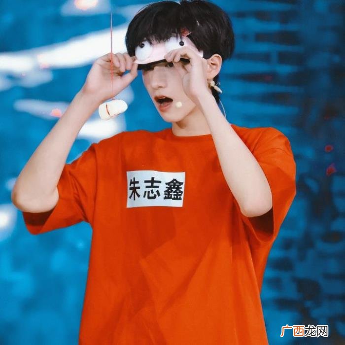 朱志鑫现在多高，朱志鑫高清美图走过路过不要错过