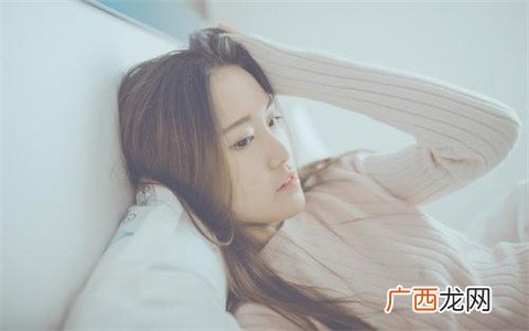 女生一直跟我聊天但是约不出来，该怎么办？