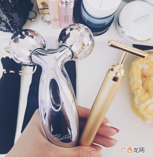 refa眼部和黄金棒哪个好？refa眼部按摩仪和24k黄金棒对比