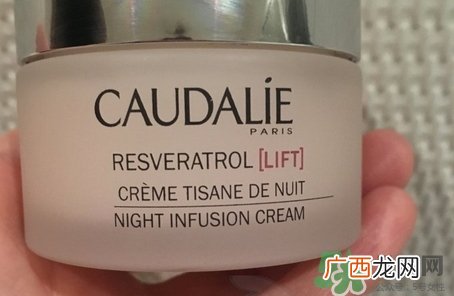欧缇丽白藜芦醇晚霜怎么用_使用方法