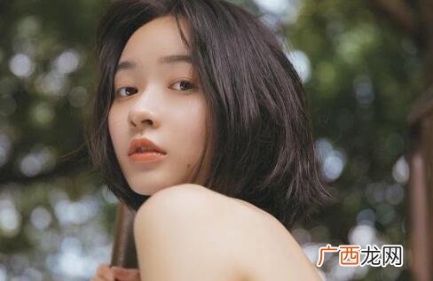 你知道女生主动约你说明什么吗？至少是不讨厌你