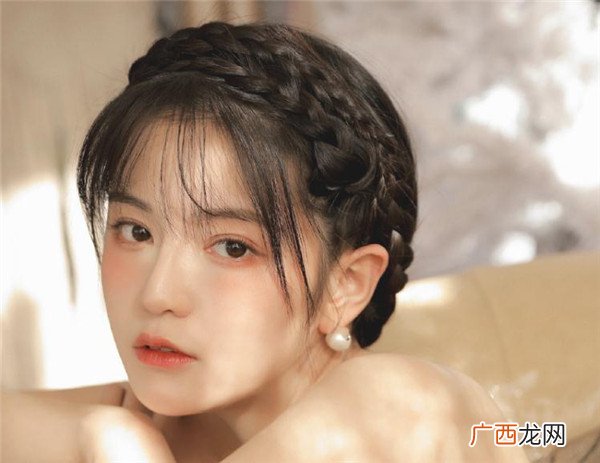 初次见面，男生怎么高情商的自我介绍？