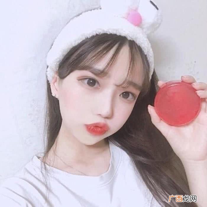 10条分手后心酸彻底的个性签名 分手后的签名